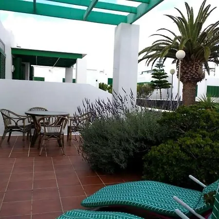 Sleeps 4 Wifi Apartment *