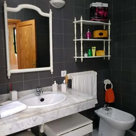 Apartman Sleeps 4 Wifi